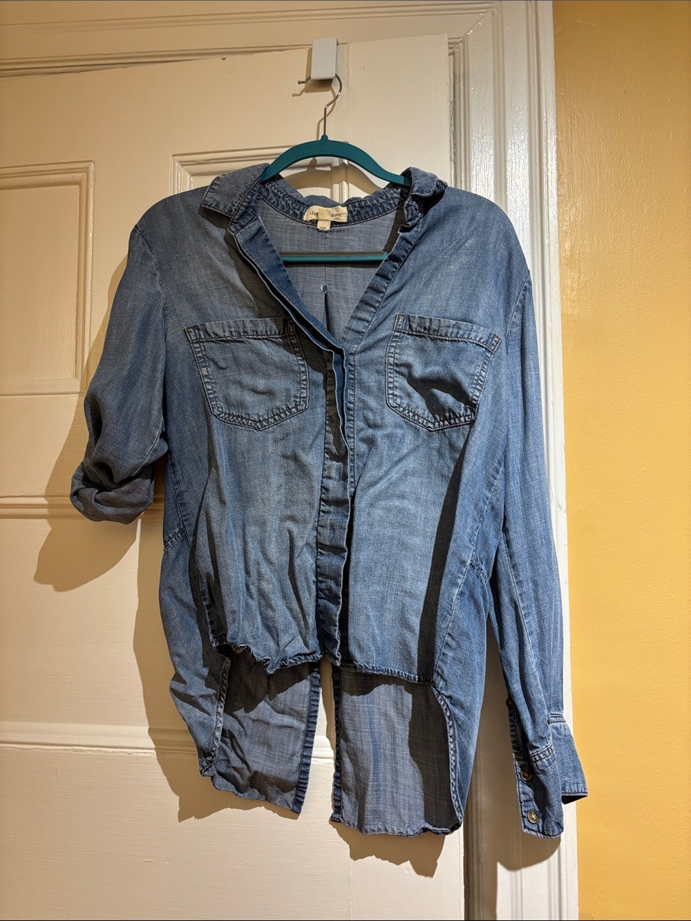 Long sleeve chambray shirt
